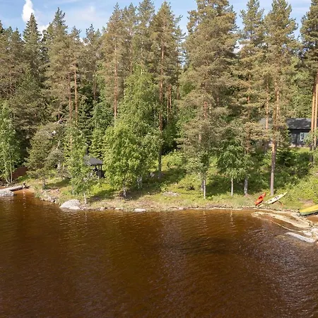 Kujanpaeae | Paajoen Vuokramoekit 5* Himos