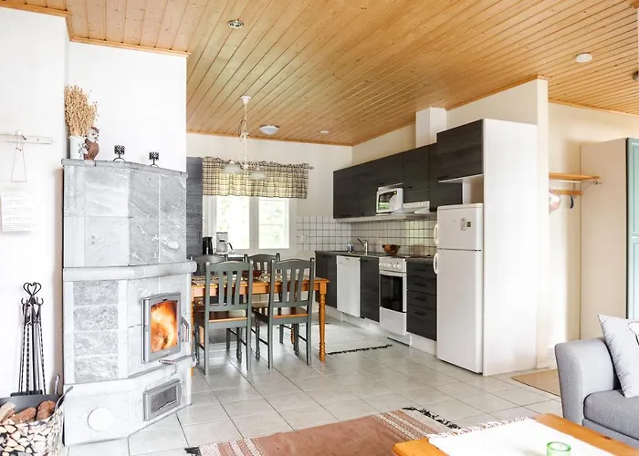 Kujanpaeae | Paajoen Vuokramoekit 5*