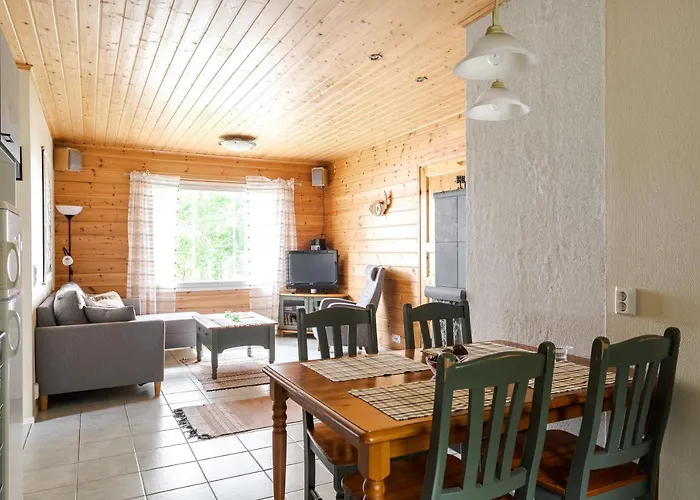 Kujanpaeae | Paajoen Vuokramoekit 5* Himos